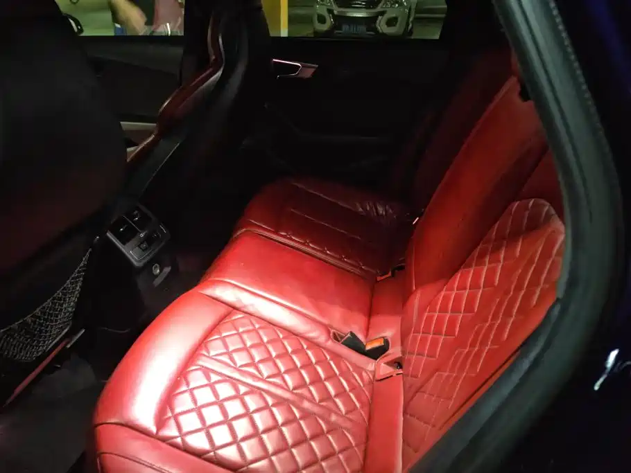 Audi S4 — миниатюра 11