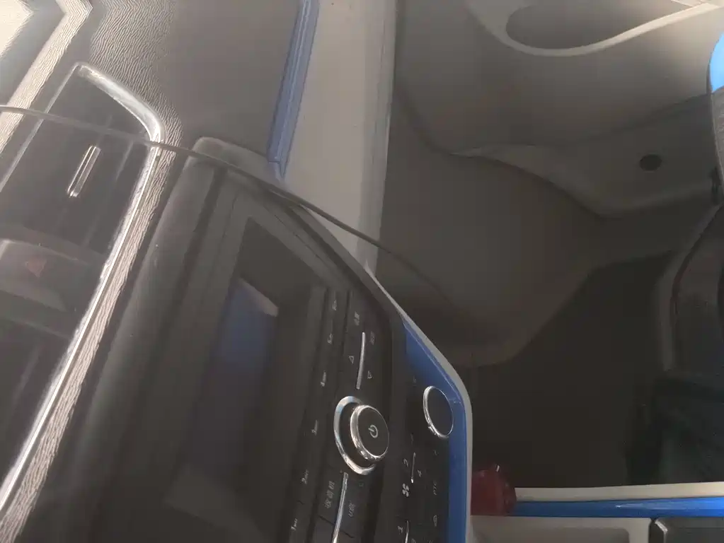 Jinbei Hiace EV — миниатюра 8