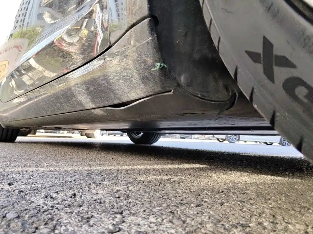 Tesla Model 3 — миниатюра 17