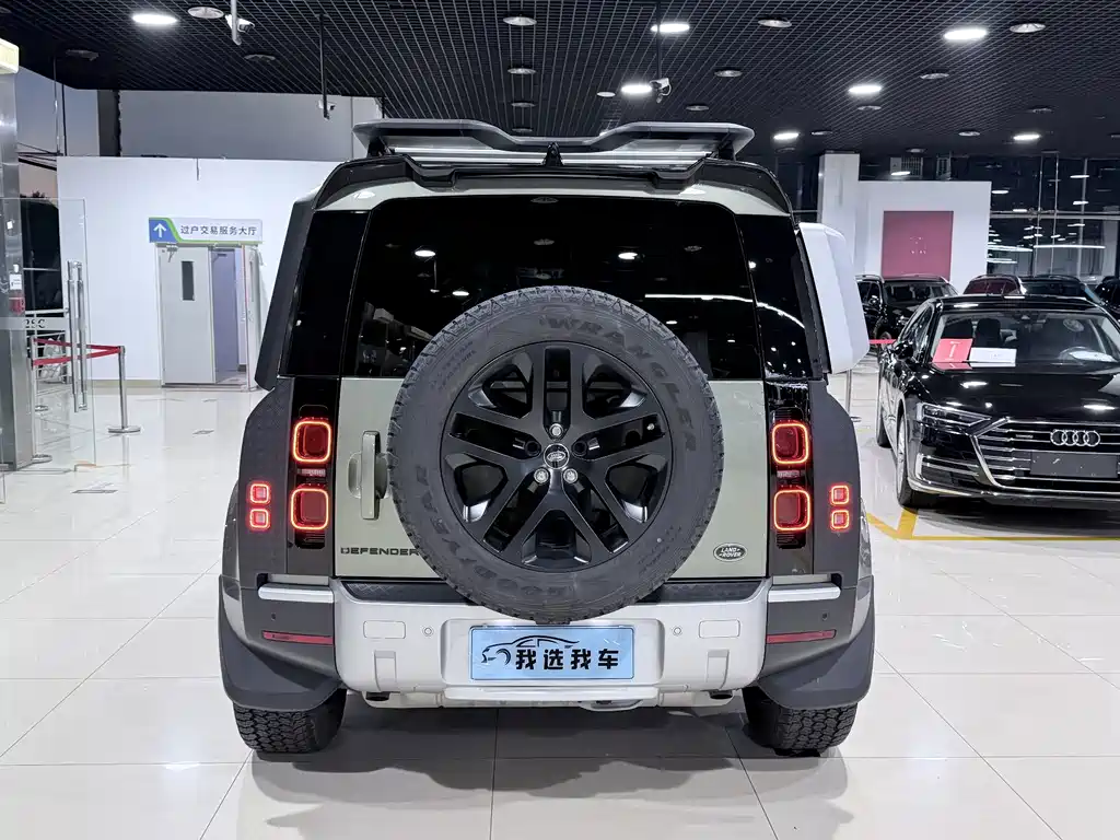 Land Rover Defender — миниатюра 23