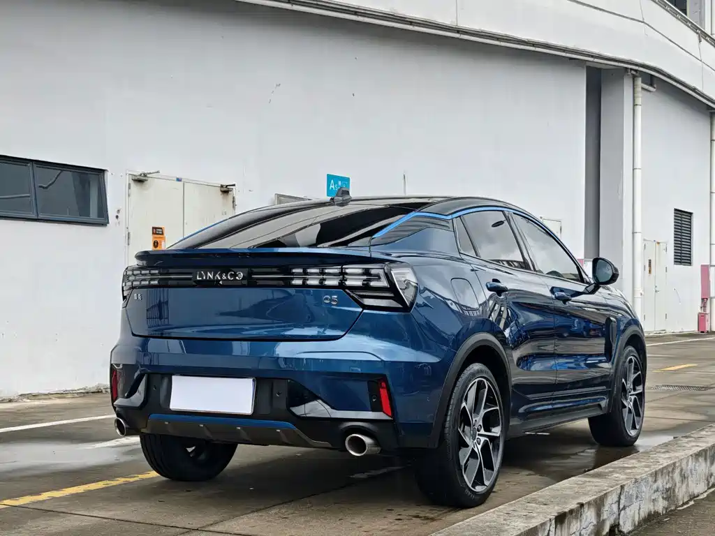Lynk & Co 05 — миниатюра 14