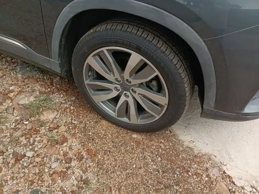 Geely Haoyue — миниатюра 8