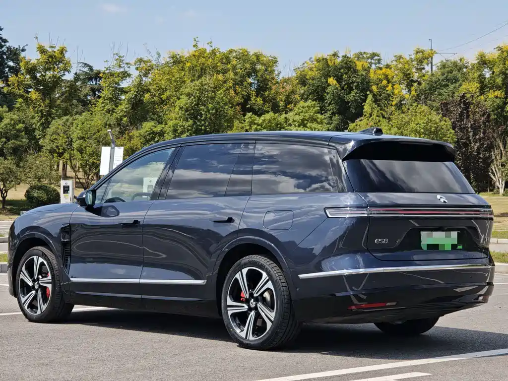 NIO ES8 — миниатюра 6