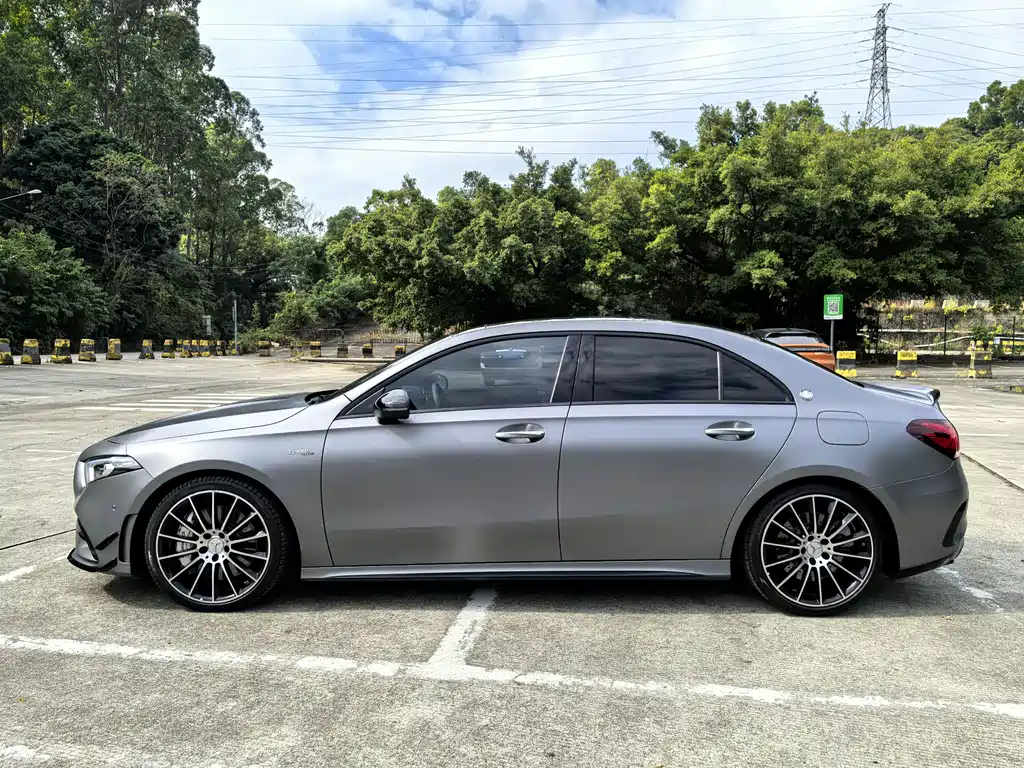 MERCEDES-BENZ A CLASS AMG