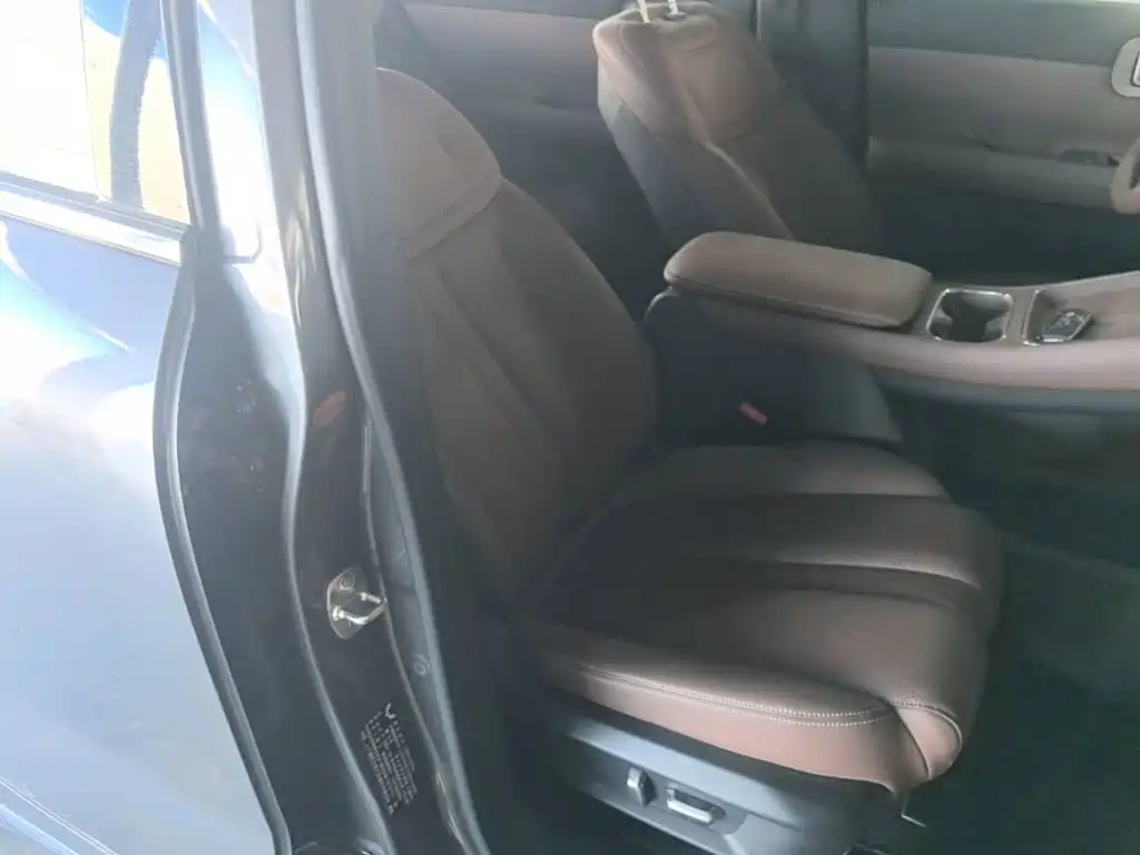 Wuling Xingguang S — миниатюра 25