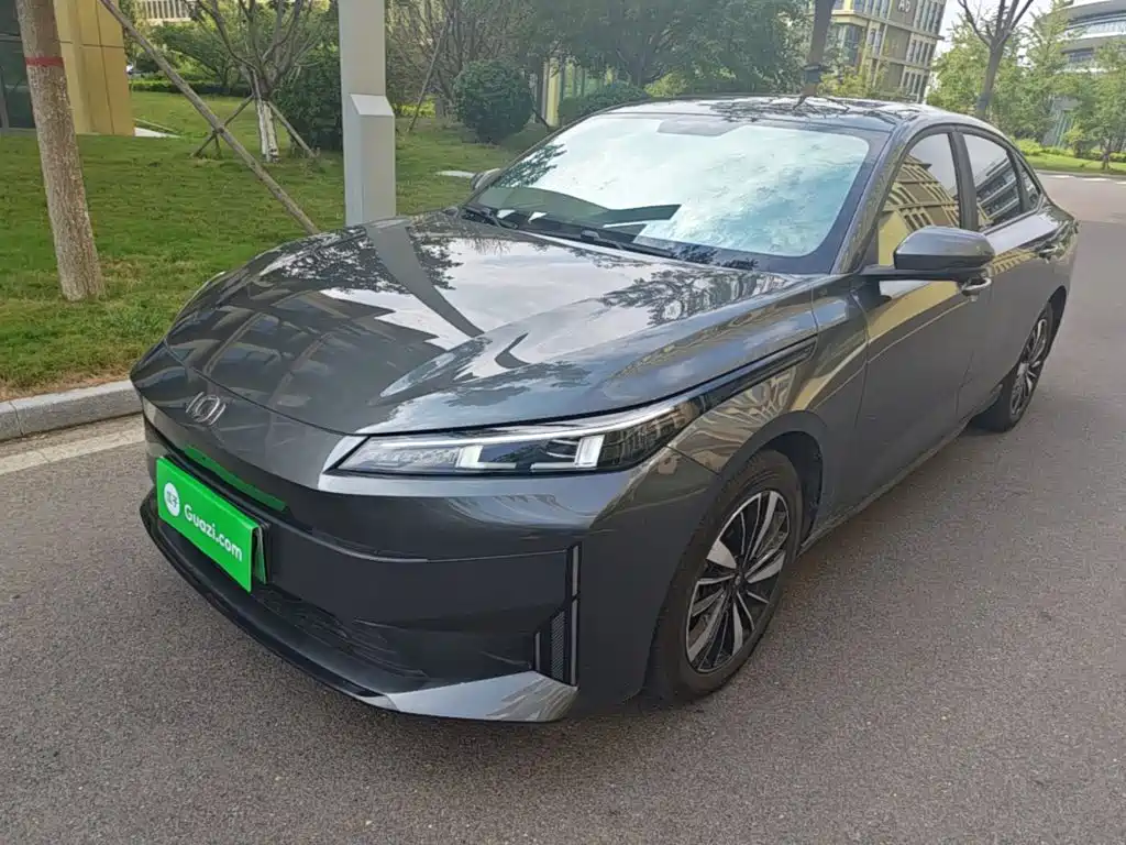 Qiyuan 长安启源A05经典 — миниатюра 2