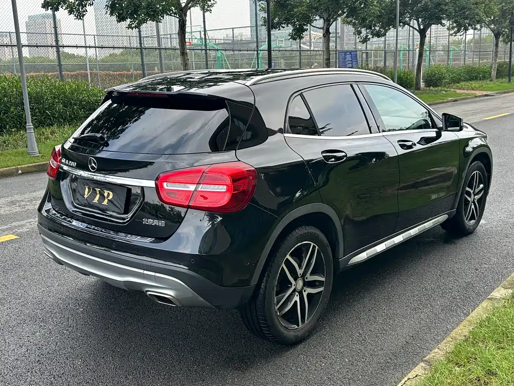 Mercedes-Benz GLA 2016 GLA 200