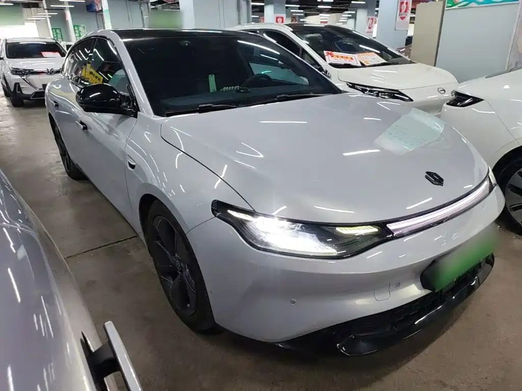 Leapmotor Leapmotor C01 — миниатюра 4