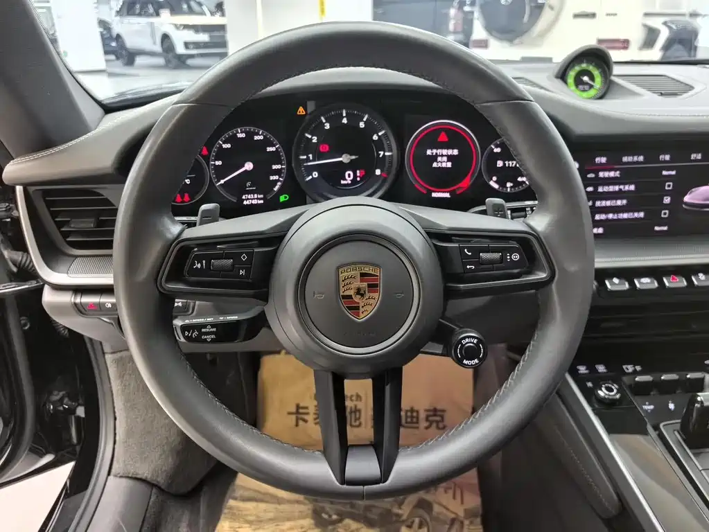 Porsche 911 2023 Carrera 4 3.0T