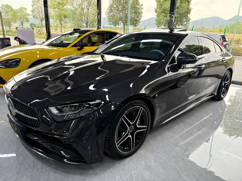 MERCEDES-BENZ CLS