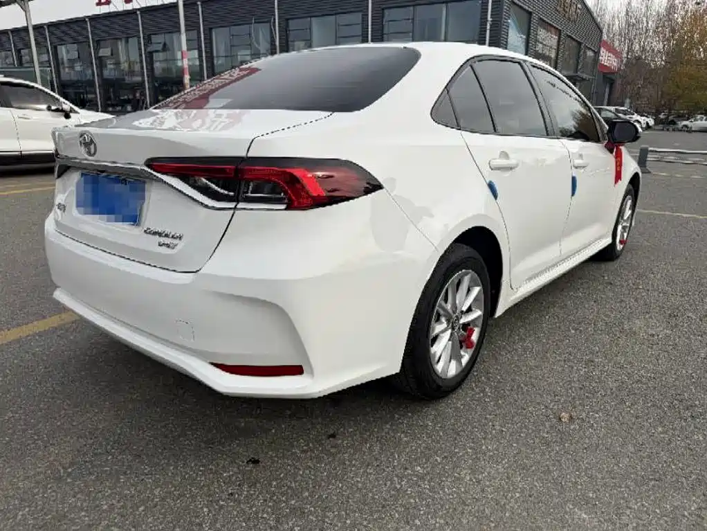 Toyota Corolla — миниатюра 4