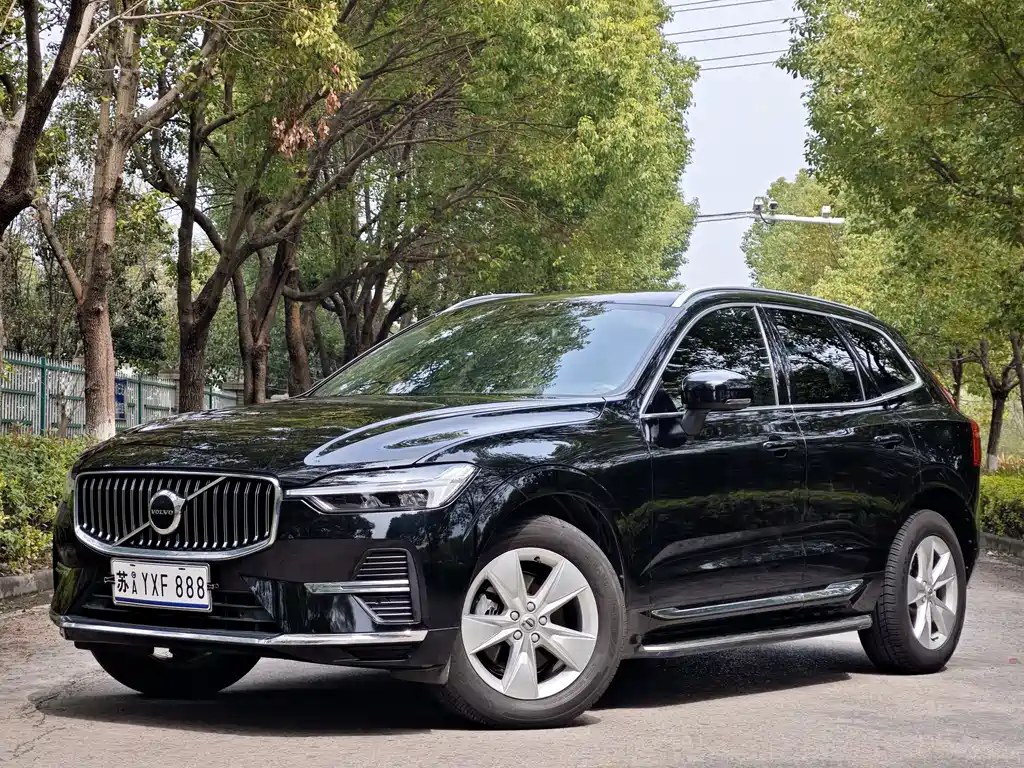 Volvo XC60 2022