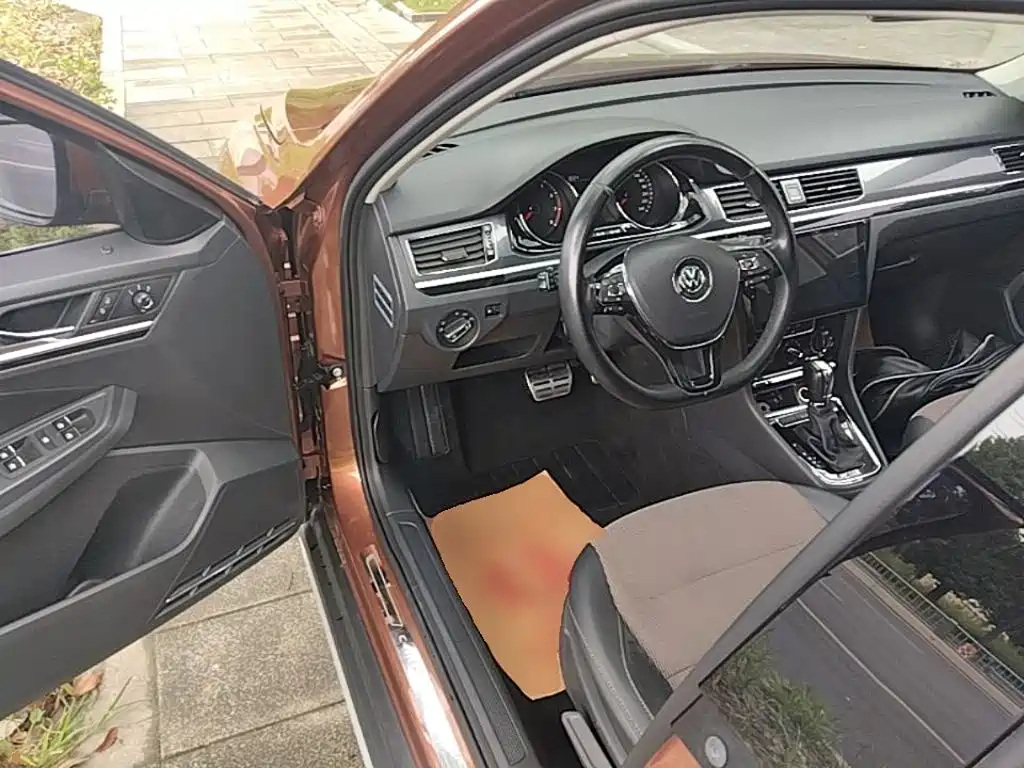 Volkswagen C-Trek — миниатюра 16