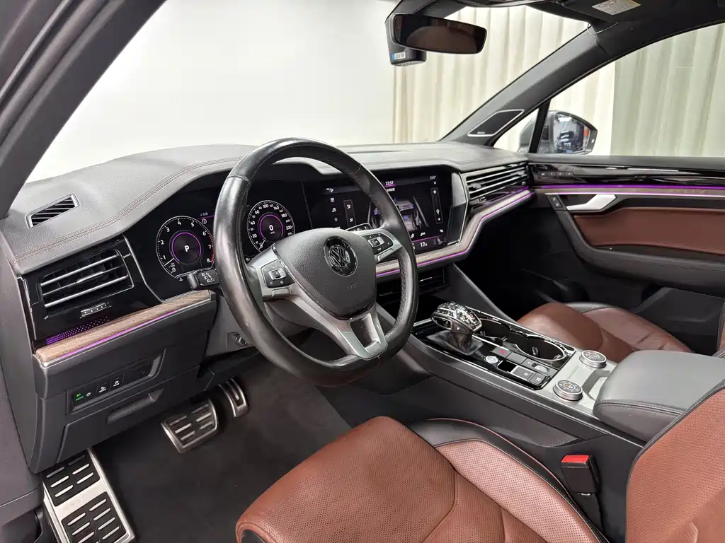 Volkswagen Touareg — миниатюра 19