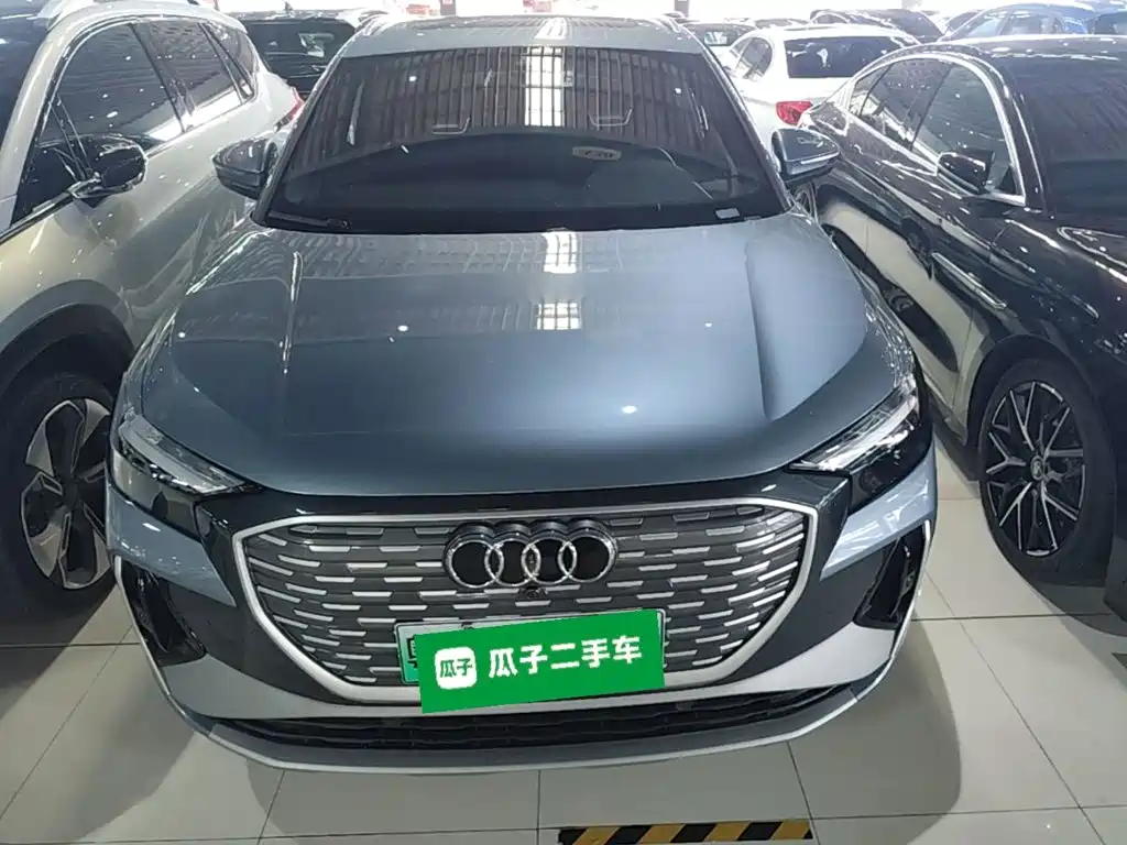 Audi Q4 e-tron 2024 40 e-tron
