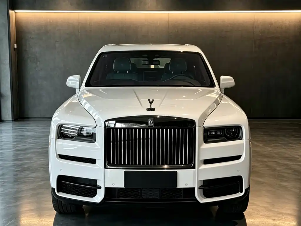 Rolls-Royce Cullinan — миниатюра 2