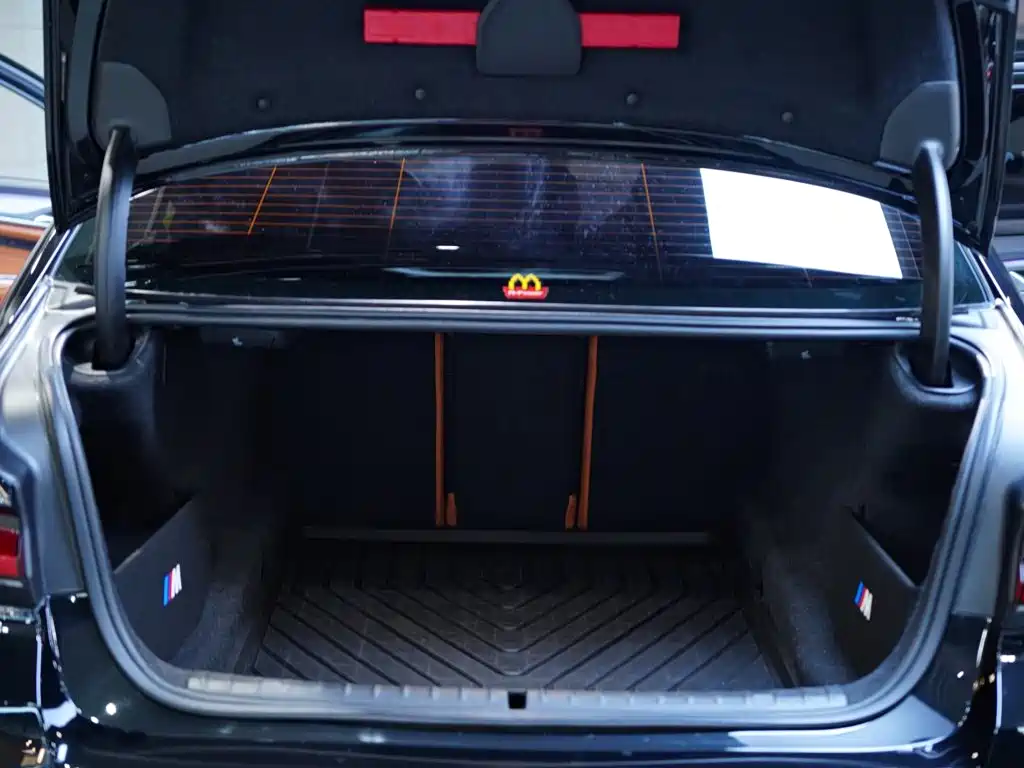 BMW M5 — миниатюра 28