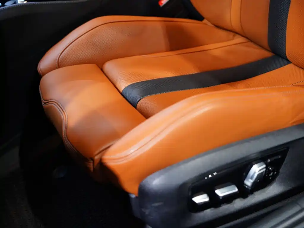 BMW M5 — миниатюра 15