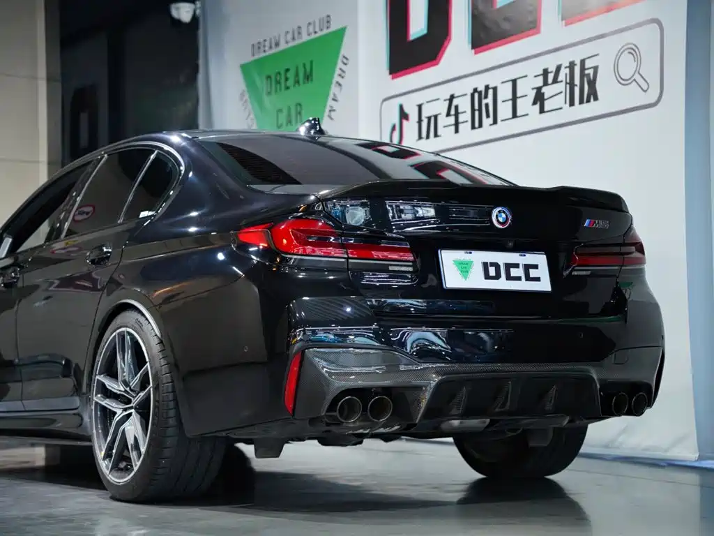 BMW M5 — миниатюра 48