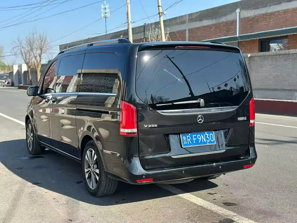 Mercedes-Benz V-Class V 2018 V 260 VI
