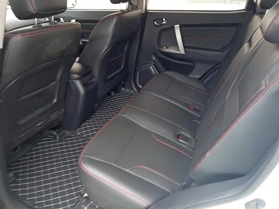 Geely GX7 — миниатюра 11