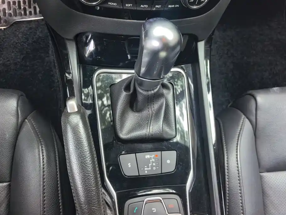 Peugeot 508 — миниатюра 16