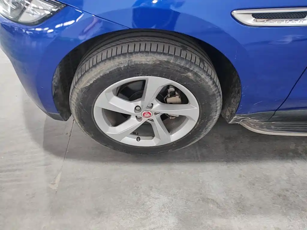 Jaguar F-PACE — миниатюра 25