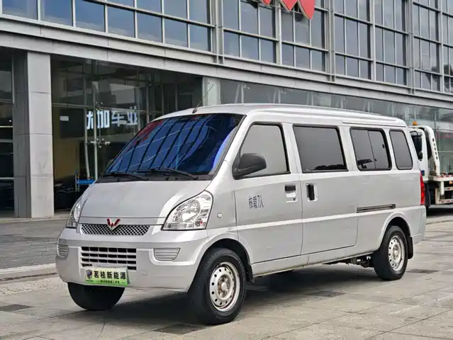 Wuling Rongguang EV