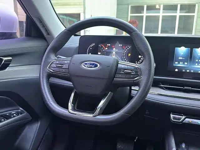 Ford Equator 2023 Белый из Китая