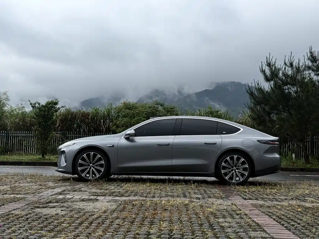 NIO ET7 2024 100kWh Executive