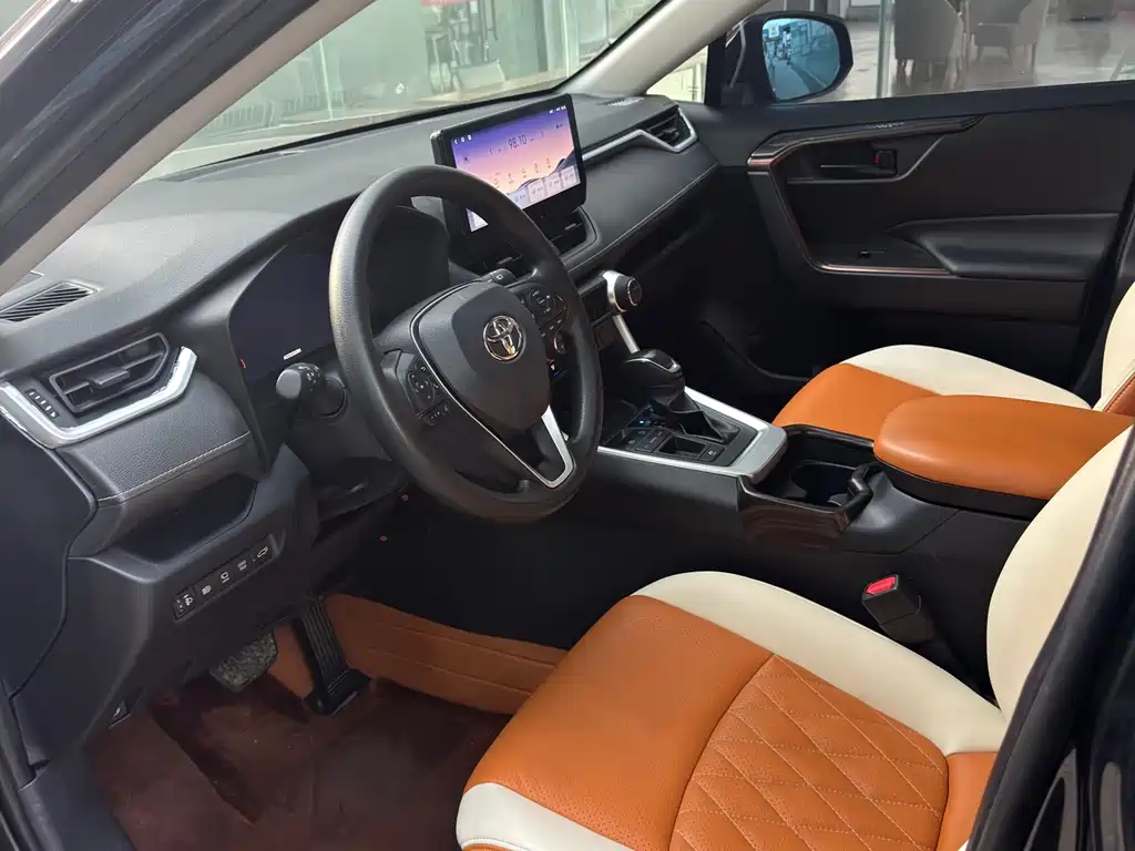 TOYOTA RAV4 RONGFANG