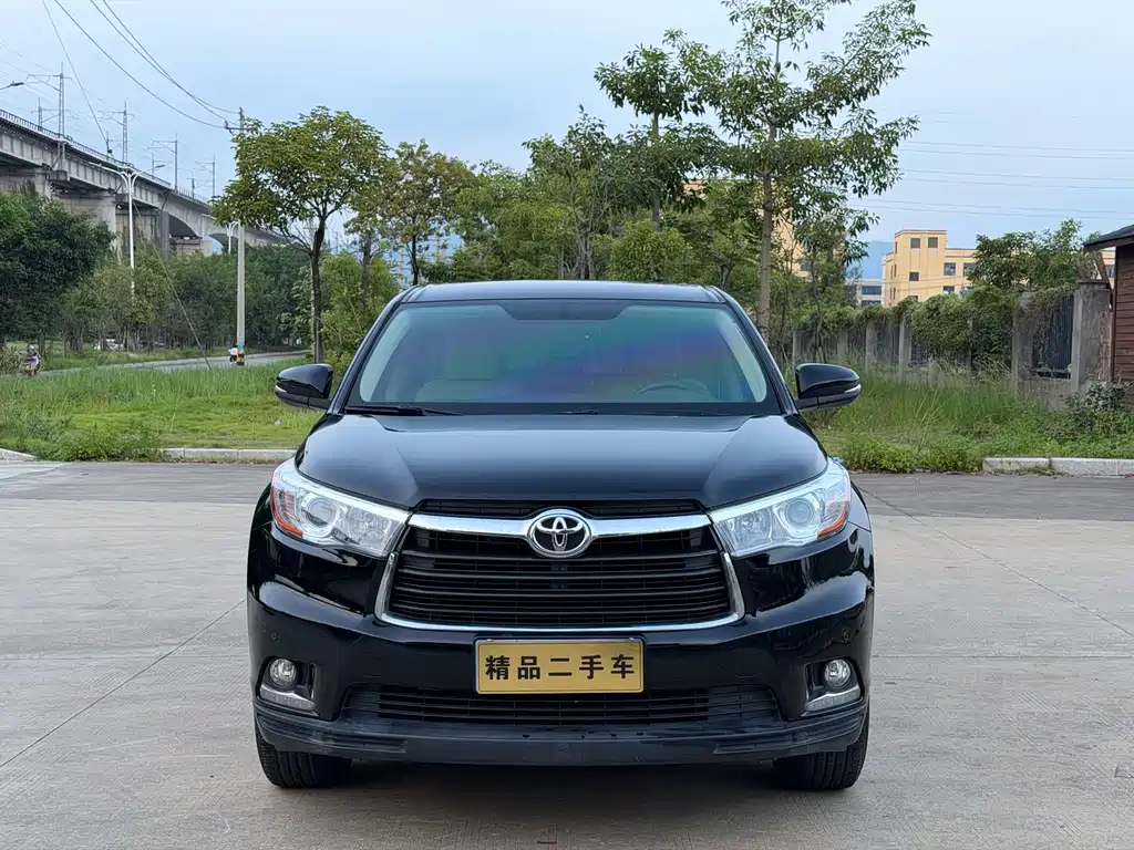Toyota Highlander — миниатюра 2