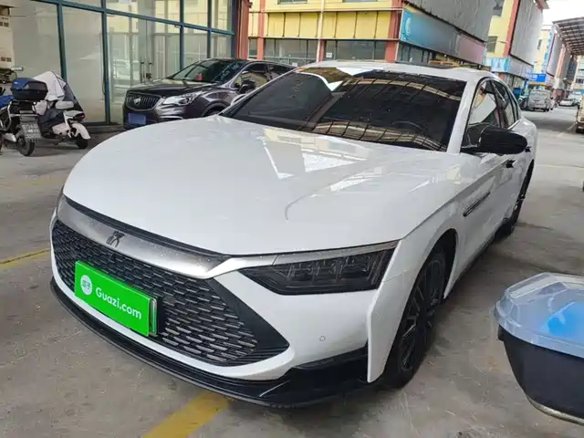 2021 BYD Han