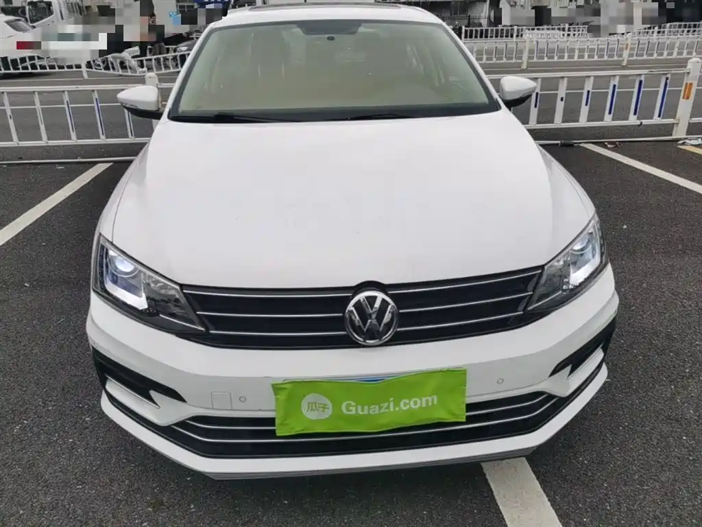 Volkswagen Sagitar 2018 280TSI DSG
