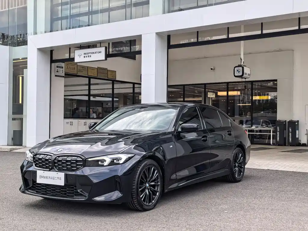 BMW 3 Series 2024