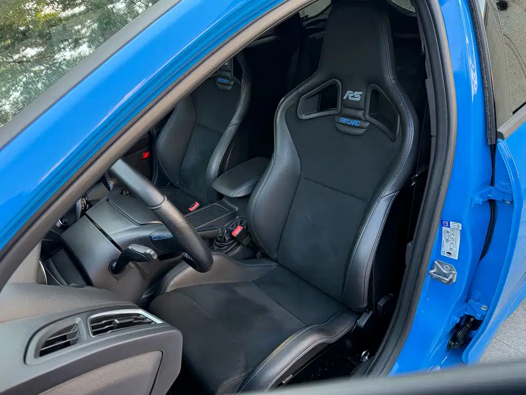 Ford Focus (Import) — миниатюра 8