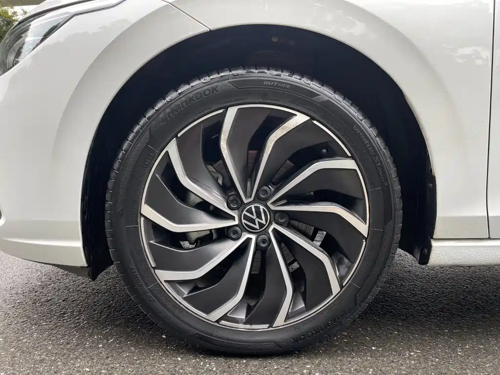 Volkswagen Golf — миниатюра 10
