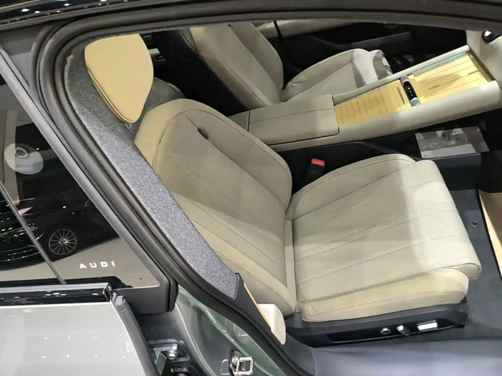 Audi E5 Sportback — миниатюра 25