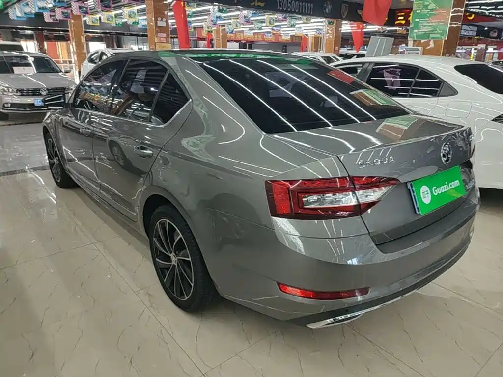 Skoda Octavia — миниатюра 5