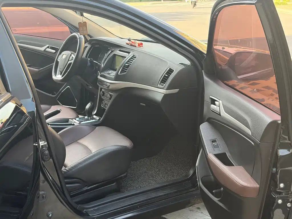 Geely Vision - фото 10