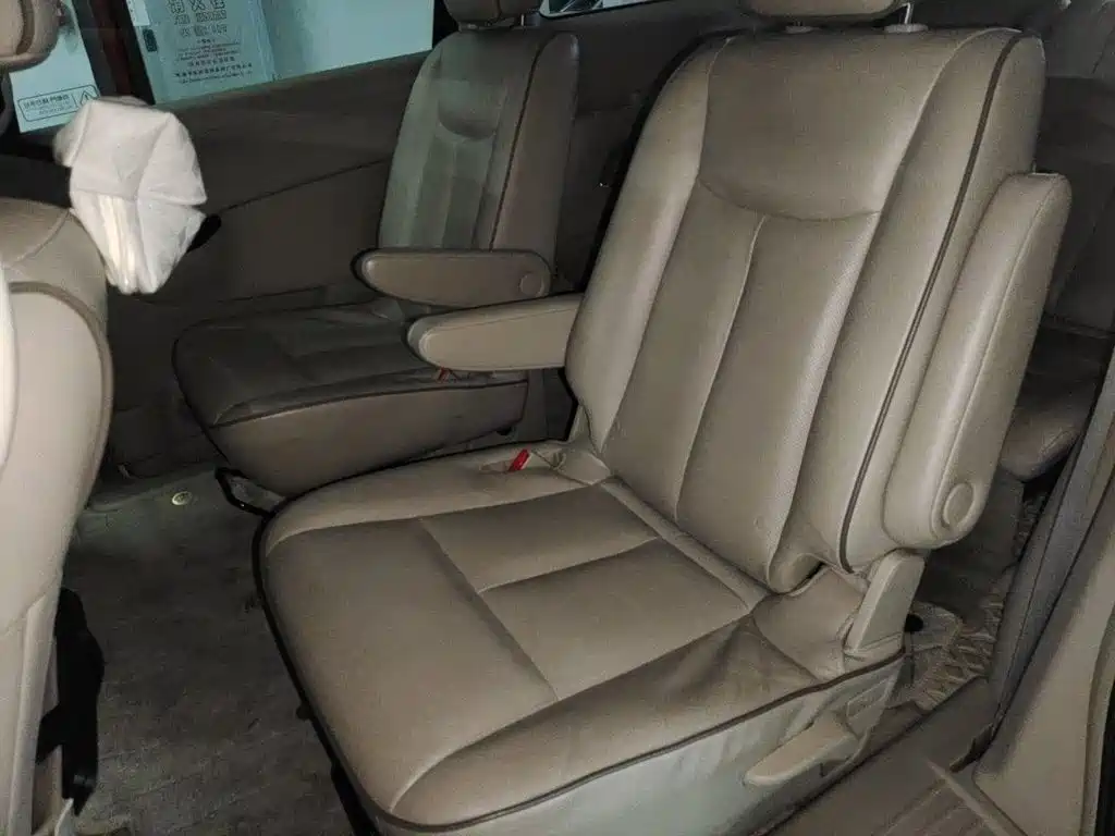 Nissan Quest — миниатюра 15