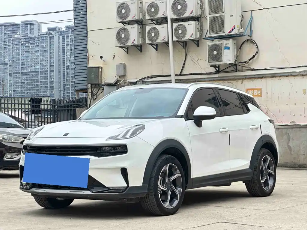 Lynk & Co 06 EM-P 2022