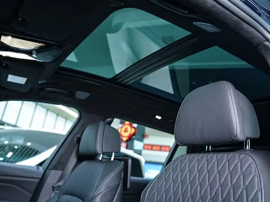 BMW X7 — миниатюра 18