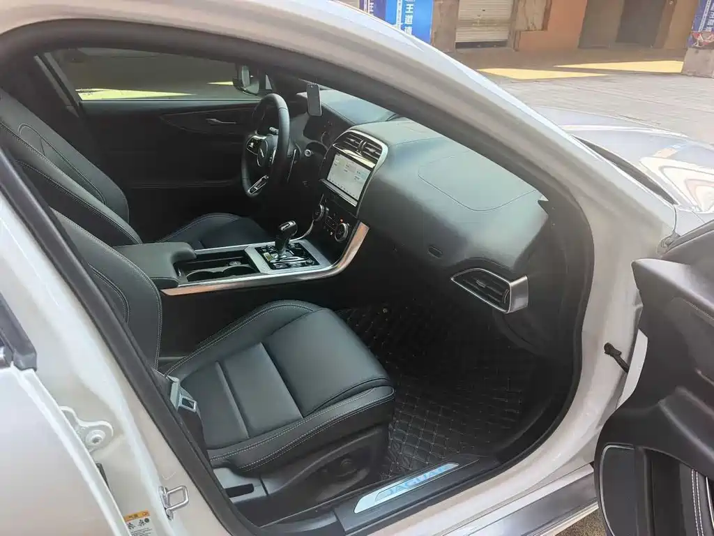 Jaguar XEL — миниатюра 7