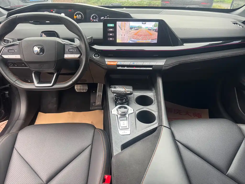 Changan UNI-V — миниатюра 6