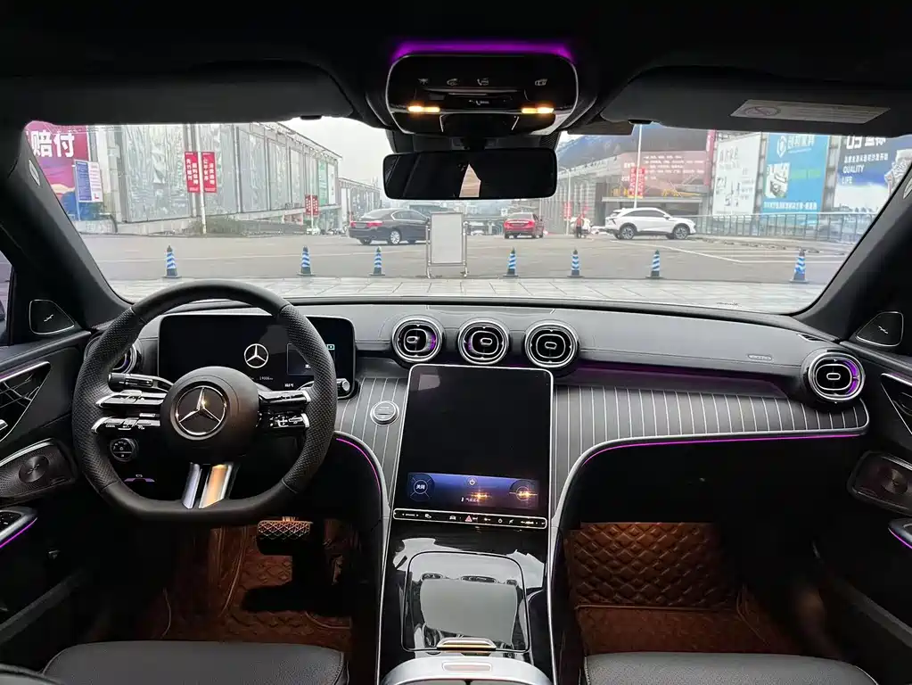 Mercedes-Benz C-Class — миниатюра 5
