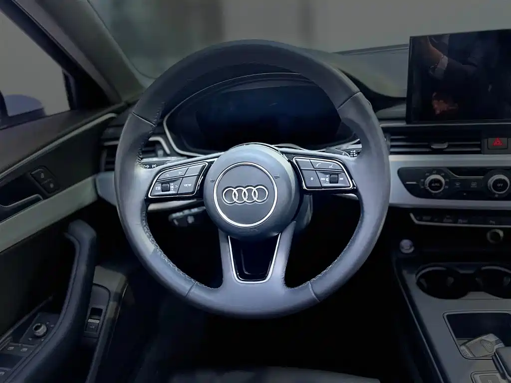 Audi A4L 2024 40 TFSI Fashion