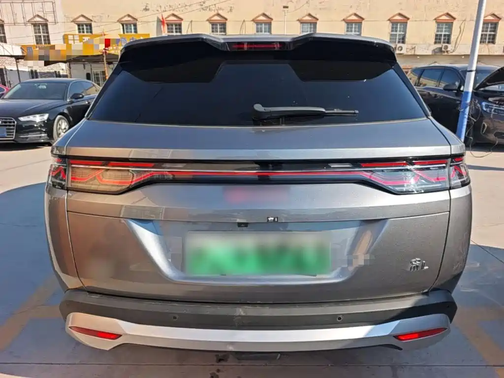 BYD L DM-i — миниатюра 6