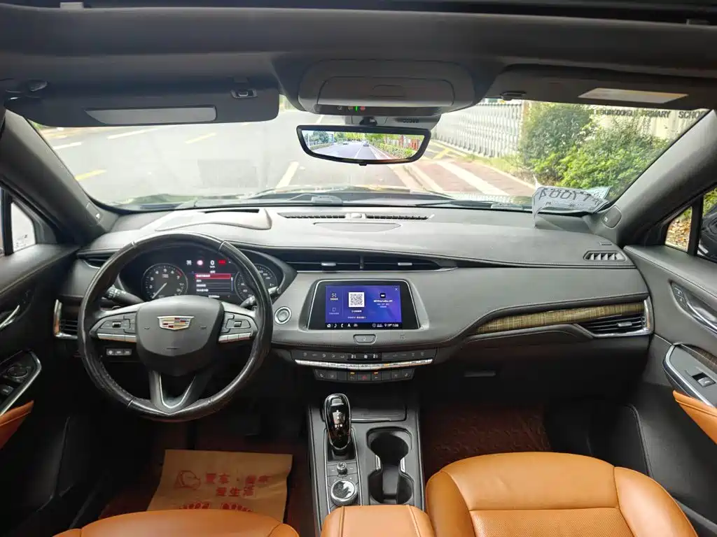 Cadillac XT4 — миниатюра 13