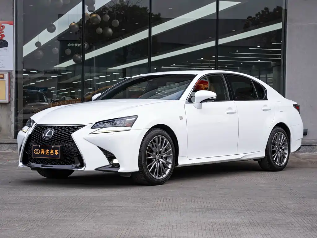 Купить Lexus GS